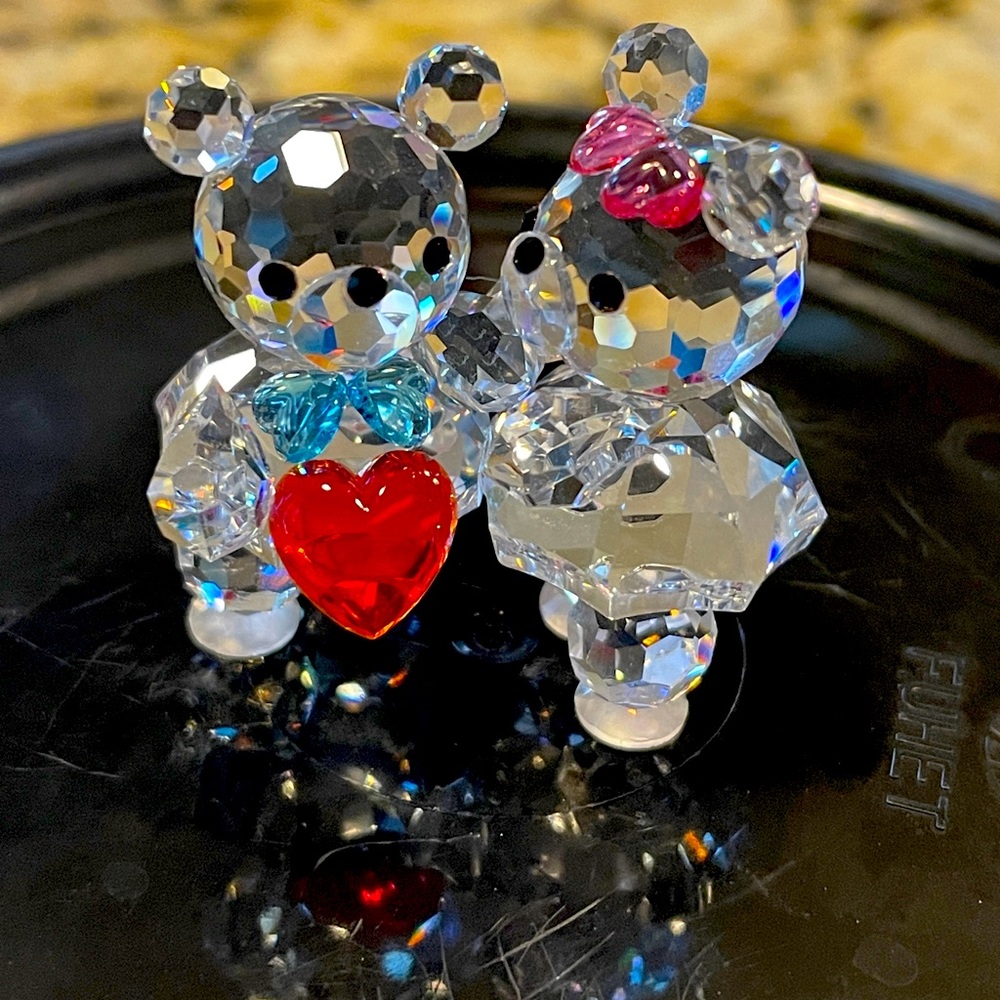 Baby Bears in Love